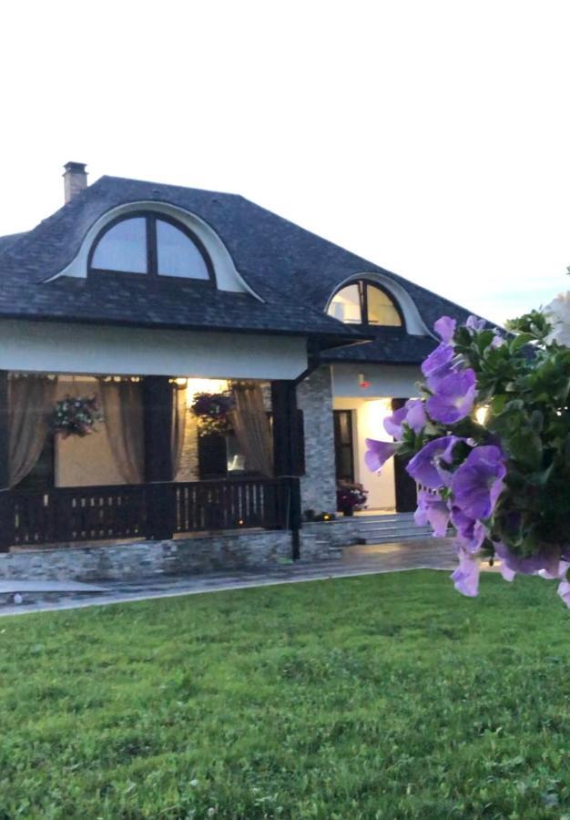 Casa Romaneasca Putna  Exterior foto